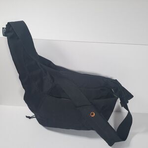 Lowepro Passport Sling Camera Bag Black Expandable Removable Insert